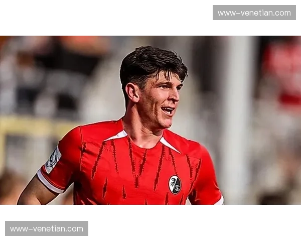 沃尔夫斯堡达格森替补登场加强硬度，但黄牌暴露动作尺度